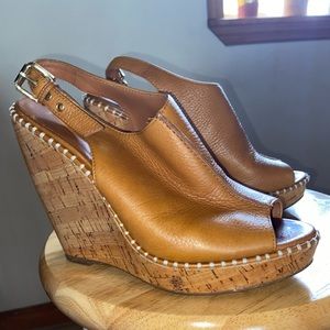 Dolce Vita Tan wedge leather sandals
